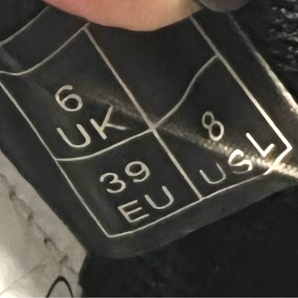 Dr. Martens Industrial Mila Black Leather Lace Up Women Shoes 8 - Picture 15 of 16